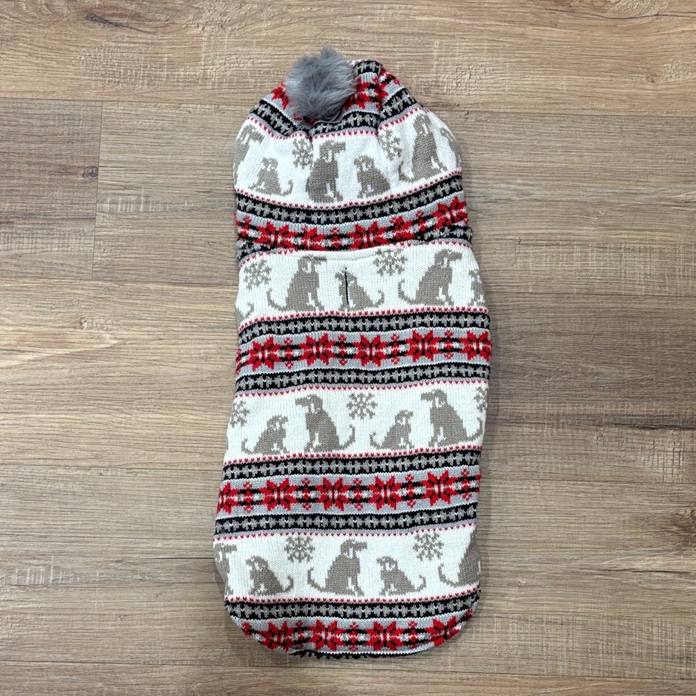 Festive Dog Pattern Hooded Knit Holiday Sweater 🐶 🎄